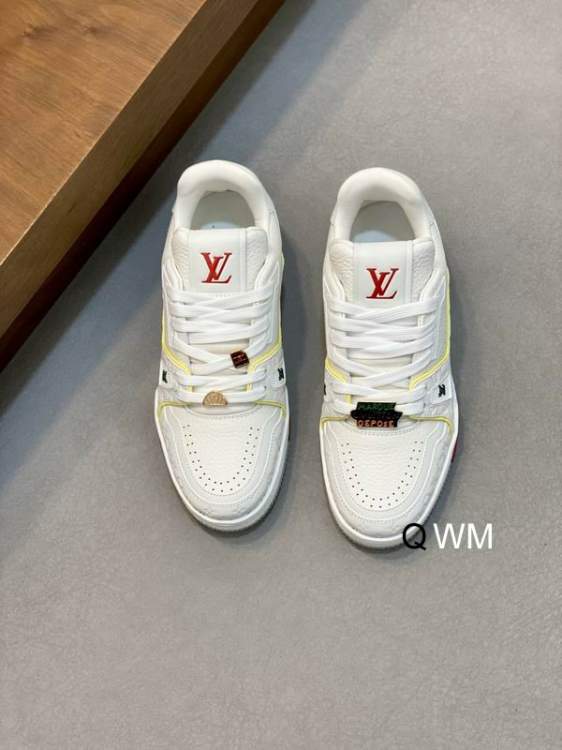 Picture of Louis Vuitton Shoes _SKULVsz38-45WM082413059